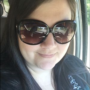 Meet your Posher, Brandi